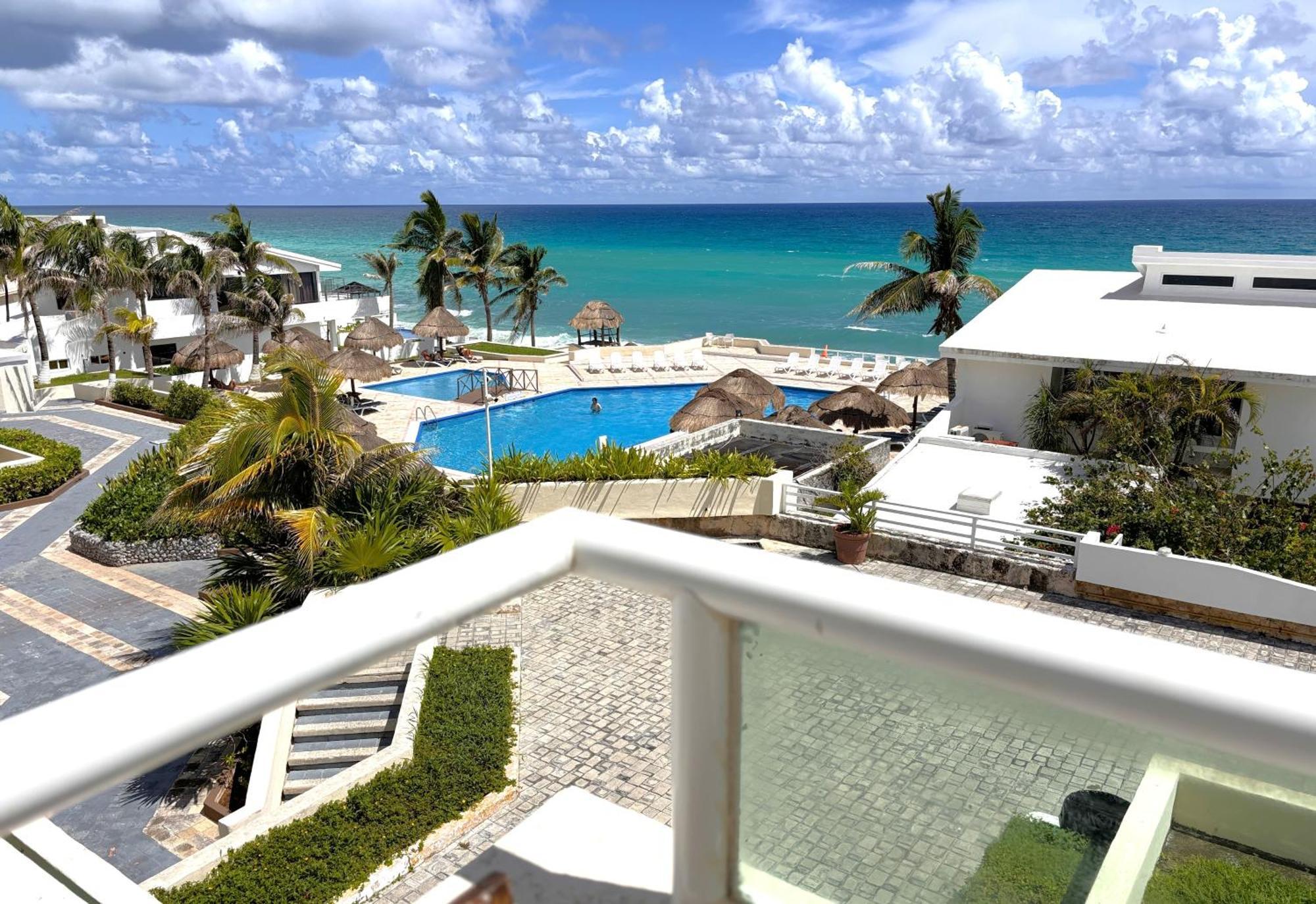 Apartment On The Beach With Terrace Ocean View, Brisas Cancun 01 By Beach & Ocean Apartments Екстериор снимка